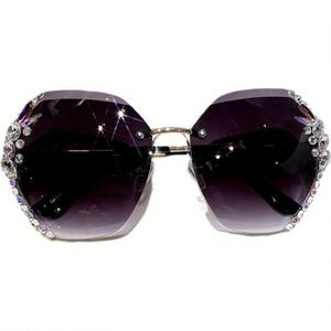 Gafas de Sol Mairun Mr01 de Lujo, Vintage, Cuadradas, con Marco Completo y Pedrería, para Mujer, Negras, con Lentes Degradados Transparentes, Protección UV400, con Diamantes Brillantes - Product Image 5