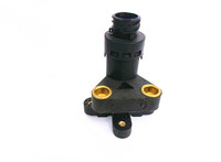 Nouveau capteur de hauteur de haute qualité pour camion - Pièce de rechange - Numéros OE 4410501200 4410501210 A0035422618 1934586