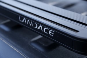 แร็คหลังคาอลูมิเนียมคุณภาพสูงสำหรับรถจี๊ป JL JK พร้อมรางวางเท้า ตัวหนีบรางน้ำ ติดตั้งง่าย - Product Image 5