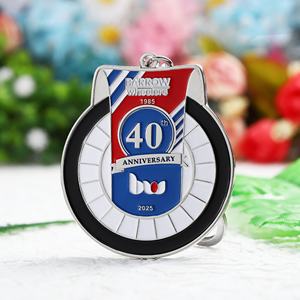 พวงกุญแจโลหะผสมสังกะสีคุณภาพสูงแบบกำหนดเองจากโรงงาน ของที่ระลึกวินเทจฉลองครบรอบ 40 ปี พร้อมเคลือบเงาสำหรับเป็นของขวัญ - Product Image 3