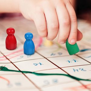 Mercado Chino en Línea, Otros Juguetes Educativos, Marcadores de Mesa, <span class=keywords><strong>Damas</strong></span> de Madera, Ludo, Piezas de Ajedrez, Juegos de Mesa, Peones, Piezas de Ajedrez - Product Image 5