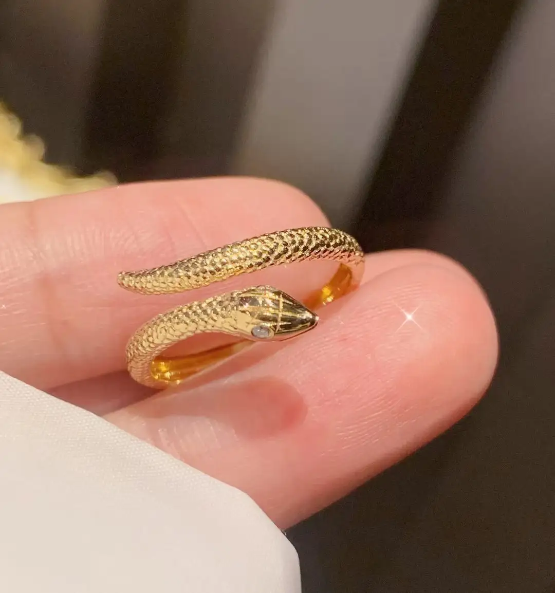 Moissanite pedra preciosa anel diamante joia, sólido 18k ouro designer cobra anel, fabricante de joias de diamante