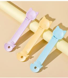 Nuevo Dispensador de Comida para Gatos con Cuchara, Cuchara Exprimidora para Gatos, Accesorio para Alimentar Gatos, Suministros para Mascotas - Product Image 3