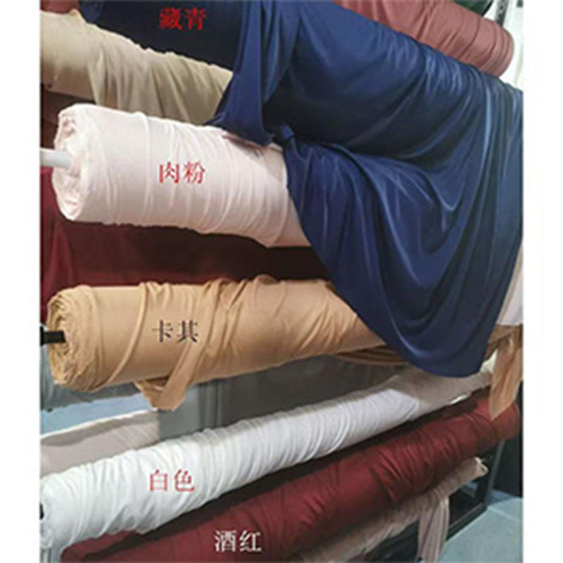 สีน้ำเงิน