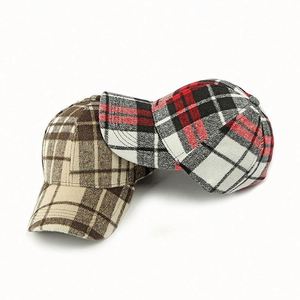 Casquettes de baseball à carreaux, nouveau design automne-hiver, pour sports de plein air, chaudes, style britannique. - Product Image 4