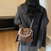Bolso Tipo Cubo Clásico al por Mayor, Ligero, de Diseño, Duradero, Moderno y Reutilizable