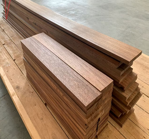 <span class=keywords><strong>Plancher</strong></span> en teck d'Amérique du Sud haute densité, revêtement en cumaru, imperméable, anti-termites, pour extérieur. - Product Image 1