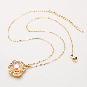 Collar de Perlas de Agua Dulce Mantou de 9 mm al por Mayor con Baño de Cobre e Incrustaciones de Circonita Dorada, Joyería Femenina, Cadena de Hueso con Colgante - Product Image 4