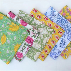 Vert sauge émeraude et rose blush 100% serviettes en lin imprimé nappe de mariage de pâques pour assiettes technique au crochet - Product Image 1