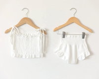 Ensemble de salon pour bébé en coton gaufré personnalisé, haut à épaules nouées et bloomers à volants pour fille, été