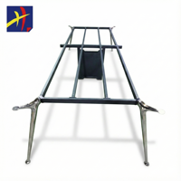 Table de bureau design européen moderne, structure en aluminium chromé, pieds évasés, durable, idéale pour les hôtels et la restauration.