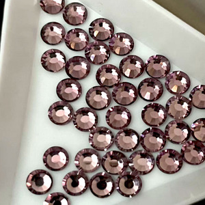 200 unidades de cristales de calidad austriaca SS16 para fijación <span class=keywords><strong>en</strong></span> caliente, diamantes de imitación para prendas de vestir - Product Image 1