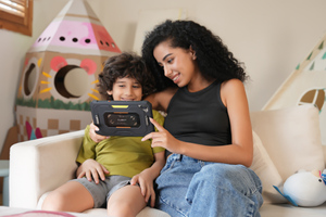 Tablette intelligente <span class=keywords><strong>CUBOT</strong></span> TAB <span class=keywords><strong>KINGKONG</strong></span> <span class=keywords><strong>MINI</strong></span> Android 15 6+128 Go 8,68 pouces 10200 mAh 1 bracelet 1 support 16MP+48MP caméra 1 flash LED - Product Image 4