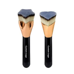 Unique And Fashion Star/Heart Shape Design Wooden Handlen Foundation Makeup Brush Flat Top Liquid Foundation Brush Private Label