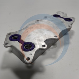 Nuevo enfriador de aceite de motor 6421800165 para Mercedess Benzs Clase C E S R <span class=keywords><strong>ML</strong></span> Sprinter E320 W164 W211 W251 ML320 GL350 CDI <span class=keywords><strong>4MATIC</strong></span> - Product Image 5