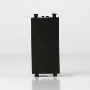 สวิตช์ติดผนังบ้านไฟฟ้าพลาสติกสีขาวมาตรฐานสหภาพยุโรปโมดูลขนาดเล็ก1ทาง <span class=keywords><strong>hmn</strong></span> KM111S ได้รับการจัดอันดับ IP21ดีไซน์ทันสมัย - Product Image 5