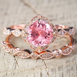 Anello Quadrato Impilabile per Donne, Tono Rosa, Gioielli Scintillanti alla Moda, Vendita all'Ingrosso - Product Image 2