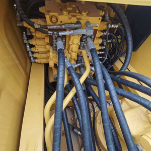 Japon Komatsu utilisé pelle PC220-8 PC220 22 tonnes grande pelle sur chenilles d'occasion pour la construction vente bon marché - Product Image 6