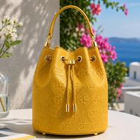 2026 Neue Schlangenleder-Optik PU-Leder Schultertasche für Herren, Kordelzug-Beuteltasche mit Goldbeschlägen, Kleine Umhängetasche mit Obergriff, Unisex