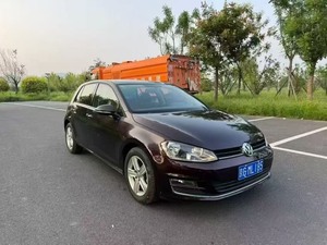 รถเก๋งใช้ระบบเบนซินความเร็วสูง - Product Image 3