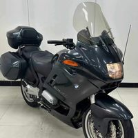 Moto de tourisme 1100cc, moteur Boxer, refroidissement par eau, avec ABS, poignées chauffantes, pare-brise réglable, système audio