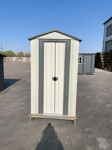 Abri de jardin compact <span class=keywords><strong>pour</strong></span> outils avec base métallique et toit incliné, abri de rangement extérieur en acier surdimensionné <span class=keywords><strong>pour</strong></span> jardin et patio - Product Image 1