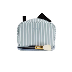 OEM ODM Solid PU LED <b>Makeup</b> <b>Case</b> Zipper Closure Capacity Travel <b>Makeup</b> Organizer Cosmetic <b>Case</b> with LED Mirror Storage Bag - Product Image 3