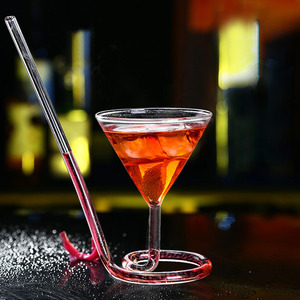 Nouvelles coupes à cocktail en spirale <span class=keywords><strong>de</strong></span> 110 ml avec pipette intégrée et <span class=keywords><strong>paille</strong></span> rotative – Verre à martini créatif style <span class=keywords><strong>vampire</strong></span> - Product Image 4