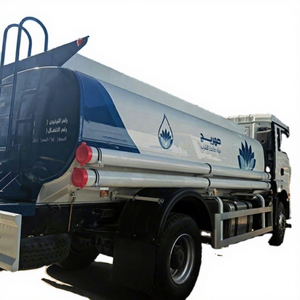 Camion-citerne à huile Shacman de haute qualité 4x2 6 roues 15CBM Camion-citerne à carburant diesel à vendre - Product Image 5