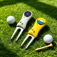 Alat Perbaikan Lapangan Golf OEM Sharp Prongs, Permukaan Tahan Noda, Desain Warna Kustom