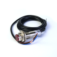 Capteur photoélectrique laser Type de faisceau cylindrique Longue plage de distance de détection 300mm DC Commutateur de capteur à 3 fils Module Pnp Npn