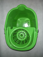 CLEANIC HM32053 Seau en plastique PP 15L avec essoreuse à sec, durable, multi-usage, compatible eau bouillante, pour nettoyage domestique, avec poignée à roulettes pour serpillière