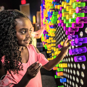 Équipement d'aire de jeux intérieure Lumière sensorielle Jeux muraux interactifs Lumière sensorielle géante Panneau mural à LED - Product Image 4