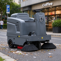 Balayeuse électrique autoportée robuste à brosse rotative pour feuilles et sable, avec dépoussiéreur, pour terrains de padel