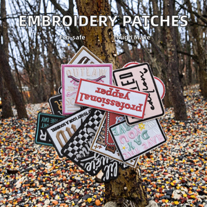 Parches Bordados Rectangulares Termoadhesivos de Tela para Decoración de Sombreros, Bolsos y Ropa con Diseño de Letras en Inglés - Product Image 2