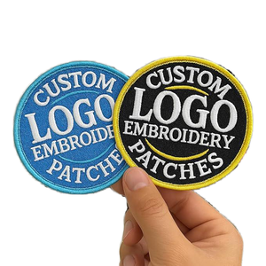 Écussons personnalisés brodés et tissés en gros, logo OEM, thermocollants, à coudre, haute précision, fournisseur de badges de marquage pour uniformes - Product Image 1