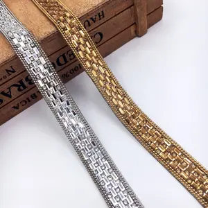 Cadena de diamantes de imitación de 1,5 cm para zapatos y collares