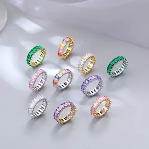 Großhandel New Design Baguette Cz Ewigkeit Bunte Zirkon Edelstahl Schmuck PVD 18 Karat vergoldet Ehering