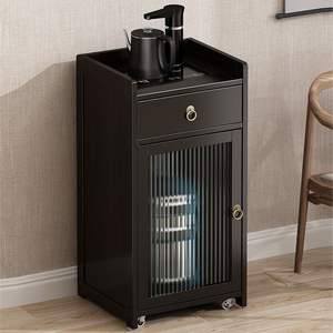 Soporte portátil para té con tetera y gabinete para uso en la sala de estar del hogar, material de bambú con tapa y acabado de pintura horneada. - Product Image 1