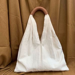 Sac fourre-tout réutilisable en toile de coton écologique avec impression personnalisée par sublimation, sac fourre-tout pour femmes avec logo imprimé personnalisé - Product Image 4
