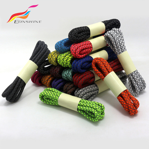 Lacets de chaussures personnalisés réfléchissants en polyester de 4,5 mm, 120 cm, avec emballage en tube à essai en plastique - Product Image 3