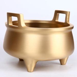Quemador de incienso de cobre puro, estilo Qingyu Wantang, grande, estilo antiguo Xuande, para uso doméstico e interior. - Product Image 1