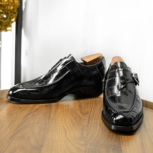 Chaussures italiennes de luxe pour hommes, faites à la main, en cuir, à bout carré, élégantes et attrayantes, pour le bureau et la carrière, rehaussantes, collection automne, best-seller - Product Image 3