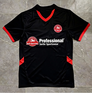 Vintage Retro Erkek Futbol Forması %100 Polyester Hızlı Kuruyan Nefes Alabilen Futbol Takımı - Product Image 2