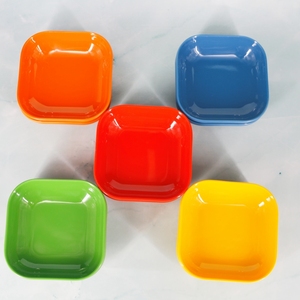 Fabrik Großhandel kleine Keramik quadratische Schüssel Schüssel bunte Melamin imitieren Porzellan Hot Pot Gerichte anpassbar - Product Image 2