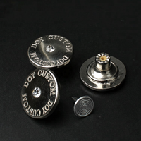 Fabricant Rack Placage Logo gravé personnalisé Couvre-bouton en alliage métallique à tige en jean avec strass