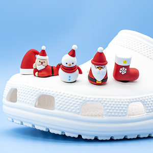 Venta al por mayor <span class=keywords><strong>de</strong></span> diseñador personalizado 3D decoraciones <span class=keywords><strong>de</strong></span> zapatos Navidad Halloween <span class=keywords><strong>bruja</strong></span> sombrero divertido dibujos animados lindo gato perro Animal zuecos lindo <span class=keywords><strong>zapato</strong></span> - Product Image 3