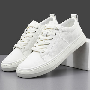 Petites baskets blanches pour hommes à lacets, respirantes, tendance, antidérapantes, en cuir souple, décontractées, toutes saisons - Product Image 1