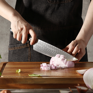 <span class=keywords><strong>Master</strong></span> <span class=keywords><strong>Chef</strong></span> Cuchillo de Damasco de 8 pulgadas Mango G10 negro para un agarre y equilibrio perfectos Rendimiento excepcional para chefs exigentes - Product Image 4