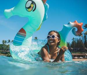 ห่วงยางรูปม้าน้ำวิบวับ ทำจาก PVC สำหรับผู้ใหญ่ ขนาดใหญ่ นั่งได้ - Product Image 3